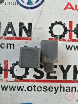 24330C9900 nissan primera gri röle