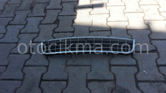 FIAT LİNEA 2010 ORTA TAMPON IZGARASI VE TÜM ÇIKMA PARÇALAR