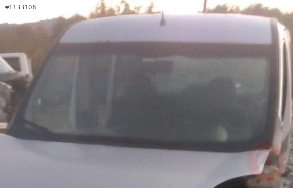 fiat doblo geniş aile çıkma ön cam