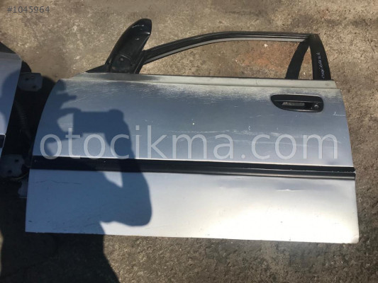 HYUNDAİ ACCENT 1.3 SOL ÖN KAPI ÇIKMA PARÇA