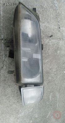 Nissan Primera Far & Stop   Far