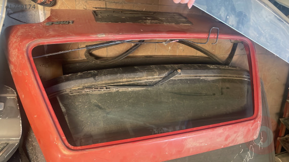 Fiat Uno arka bagaj kapağı orjinal hatasız