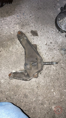 Renault Master şanzıman kulağı ayağı