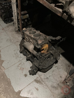 MITSUBISHI GALANT 4632 YARIM MOTOR 'KRANK YOK '