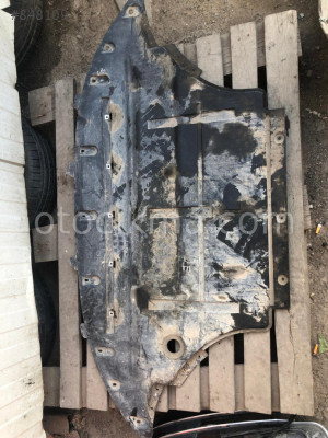 AUDİ A4 MOTOR ALT MUHAFAZA VE TÜM ÇIKMA YEDEK PARÇALAR