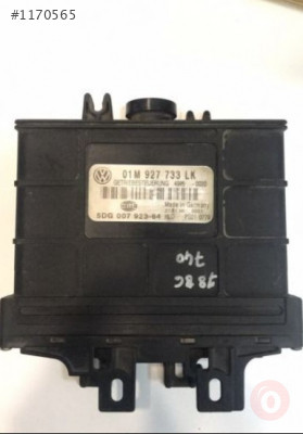 VW GOLF 7 13-17 GÖĞÜS YAN KAPAĞI SAĞ 5G1858218C 82V