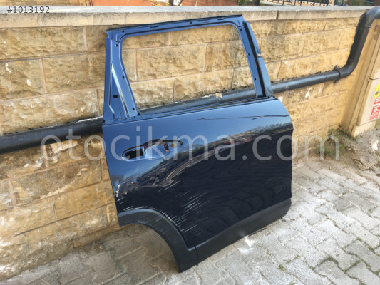 Jeep Cherokee çıkma sağ arka kapı