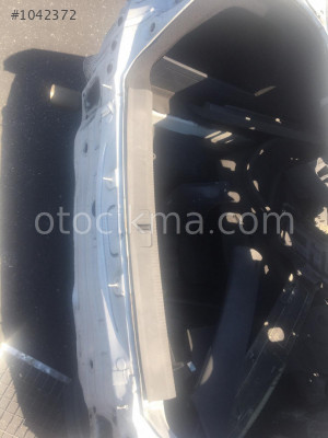 Volkswagen Passat B6 bagaj iç plastik hatasız orjinal çıkma