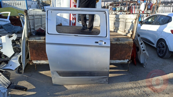 FORD CUSTOM SAĞ SÜRGÜLÜ KAPI ÇIKMA ORİJİNAL