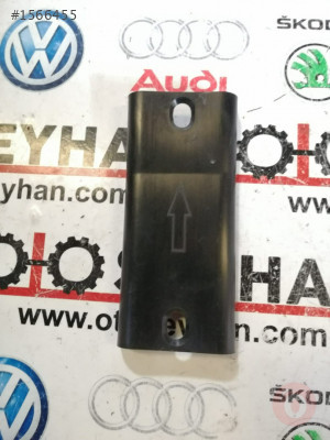 61131384000 BMW 5 e34 1990 orta konsol alt tesisat koruyucu