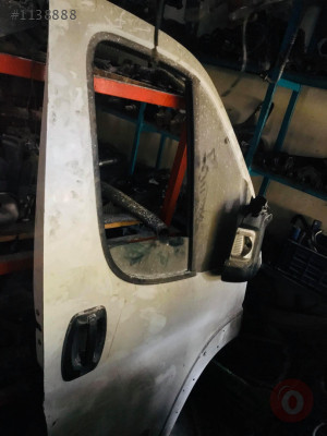 Ducato sol on kapı dolu