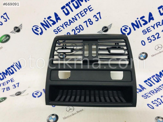 BMW 5 SERİSİ F10 ORTA HAVALANDIRMA IZGARASI 64229158312