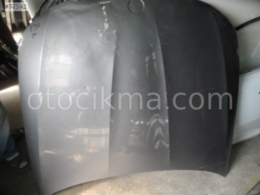E90 MAKYAJLI KAPUT BMW ORJİNAL ÇIKMA PARÇA
