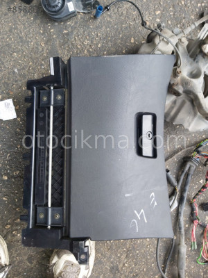 BMW E46 3.16 TORPİDO KAPAĞI GÜÇMANLAR OTO