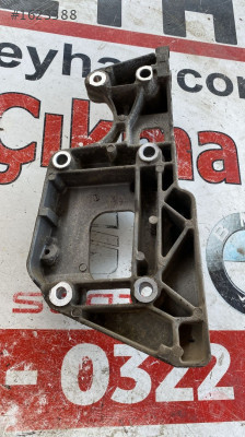06F903143F jetta golf 1.6 2.0 fsi bly bvy alternatör braketi