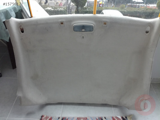 Ford Courier kapalı kasa ön tavan döşemesi.