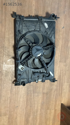 FİAT 500L SU RADYATÖRÜ + FAN