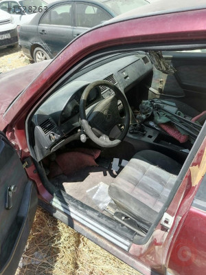 MERCEDES C 180 VESTENAUZ ÇIKMA