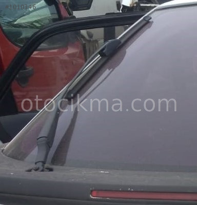 1993 model mazda 323 jb çıkma bagaj silecek kolu
