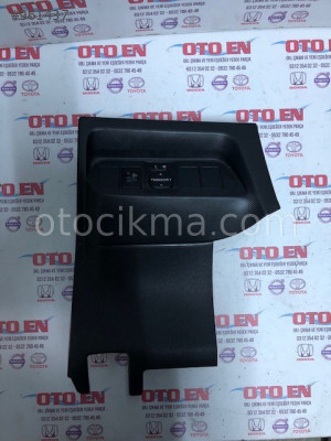 TOYOTA AURİS SİGORTA KUTUSU KAPAĞI OTO EN 2010