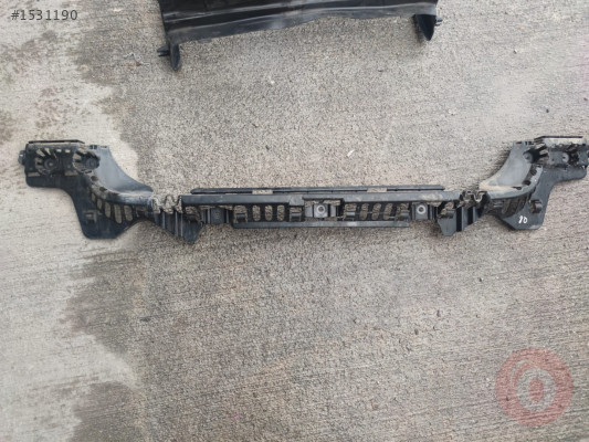 Bmw 3 Serisi F30 Arka Tampon Orta Taşıyıcı 51127256922