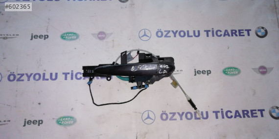 BMW e87 1 serisi sol arka kapı kolu ve mekanizması