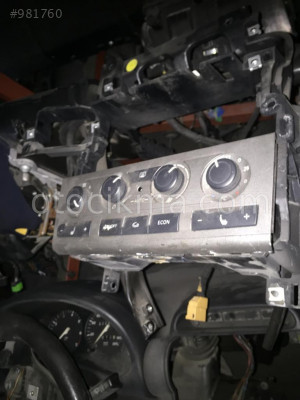Audi A6 2006 Klima Kontrol Paneli hatasız orjinal çıkma