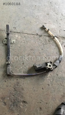 renault r21 çıkma sol ön cam krikosu