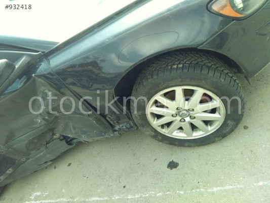 ÇIKMA 2007 VOLVO S40 SAĞ ÖN ÇAMURLUK.