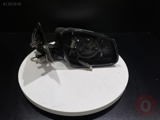 BMW F01 SAĞ AYNA GÖVDESİ