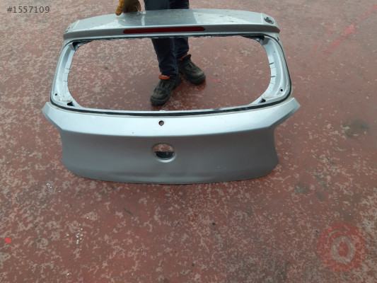 BMW 1SERİSİ F20 ARKA BAĞAJ SEFALILAR OTO CIKMA