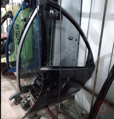 PEUGEOT 206 SAĞ ÖN KAPI ÇIKMA ORJİNAL