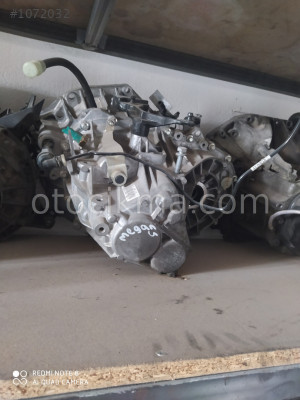 Renault Megane 4 çıkma orjinal tamirsiz manuel şanzıman
