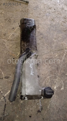 mercedes sprinter çıkma silindir karbüratör kapağı