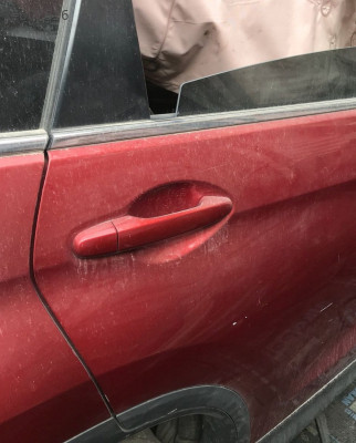 HONDA CRV ÇIKMA SAĞ ARKA KAPI KOLU.
