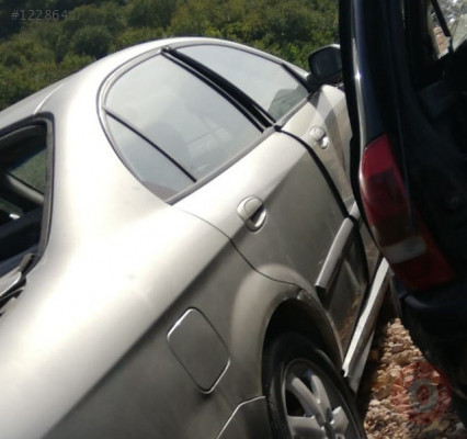 chevrolet evanda 2.0 çıkma sağ arka kapı.