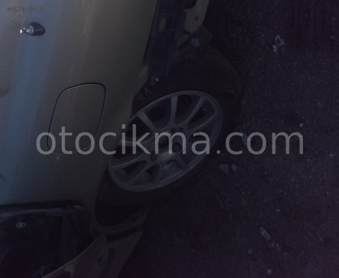 2001 VOLVO S40 HATASIZ SOL ARKA JANT LASTİK.