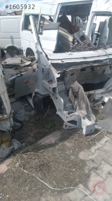 Renault master çıkma sağ ön çeyrek