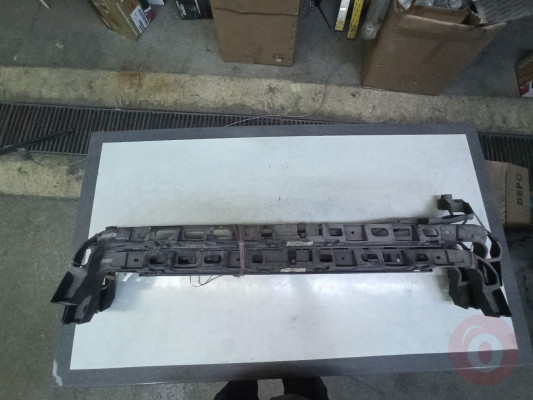 3C5807861 B6 PASSAT TAMPON BRAKETİ