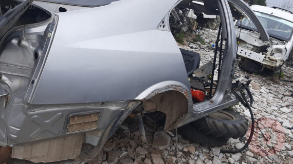 nissan primera p12 kesme sağ arka çamurluk