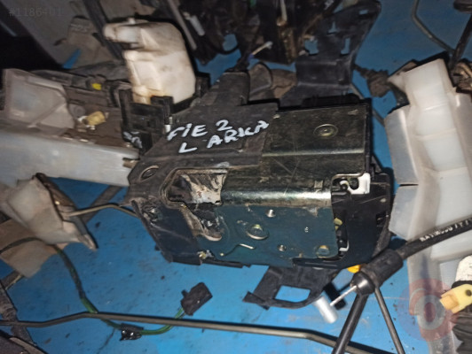 FORD FİESTA SOL ARKA KAPI KİLİDİ