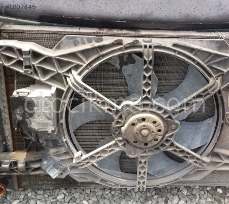 renault laguna 1 çıkma fan motoru