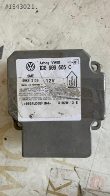 VOLKSWAGEN PASSAT AİRBAG BEYNİ  ORİJİNAL ÇIKMA 1C0909605-C