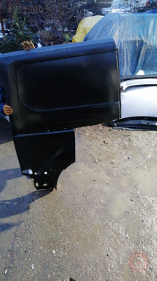 FORD CUSTOM PANELVAN SAĞ ARKA ÇAMURLUK ORİJİNAL KESME SIFIR