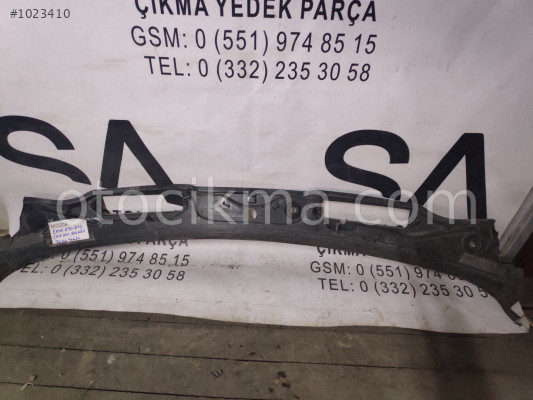 OEM; 706196410 BMW E90 E91 CAM ÖNÜ IZGARA
