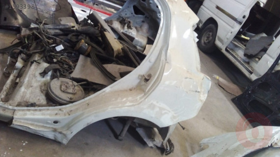 çıkma parça fiat punto sol arka çeyrek