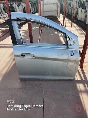 FORD FİESTA 2009 2017 SAĞ ÖN KAPI