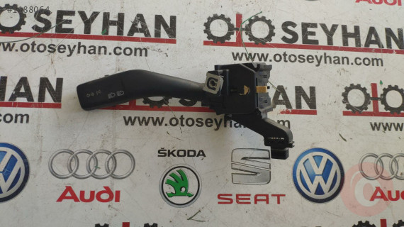 1K0953513 volkswagen caddy 2007 sinyal kolu