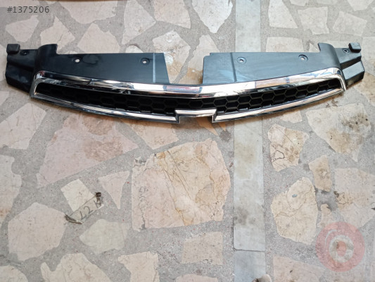 Chevrolet Cruze üst panjur 2010 çıkma parça