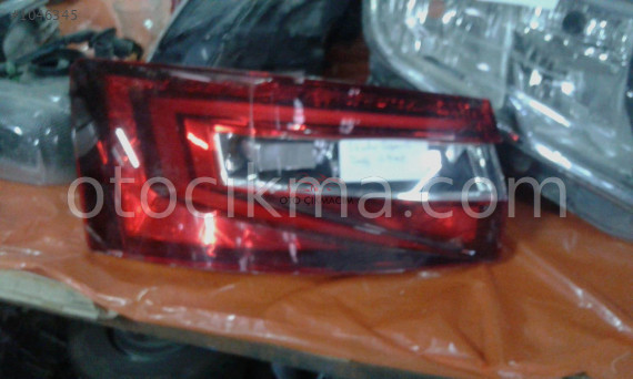 SKODA SUPER B SAĞ STOP VE TÜM ÇIKMA ORJİNAL PARÇALAR